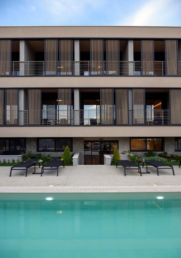 Aparthotel Anassa Butik Living Nikiti Esterno foto